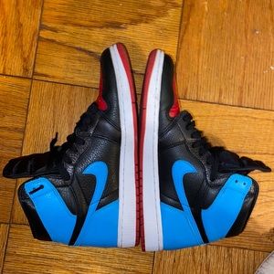 Air Jordan 1 High OG “Unc to Chicago” sneakers